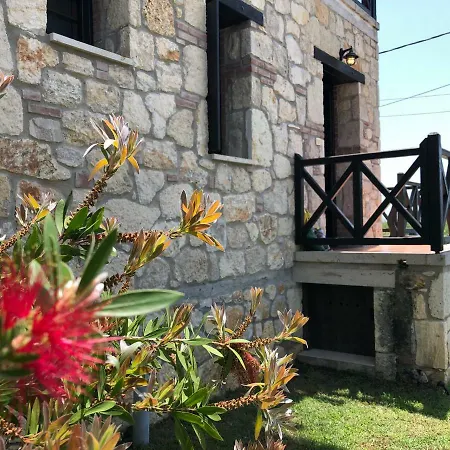 Holliday Stone Villa * Psakoudia